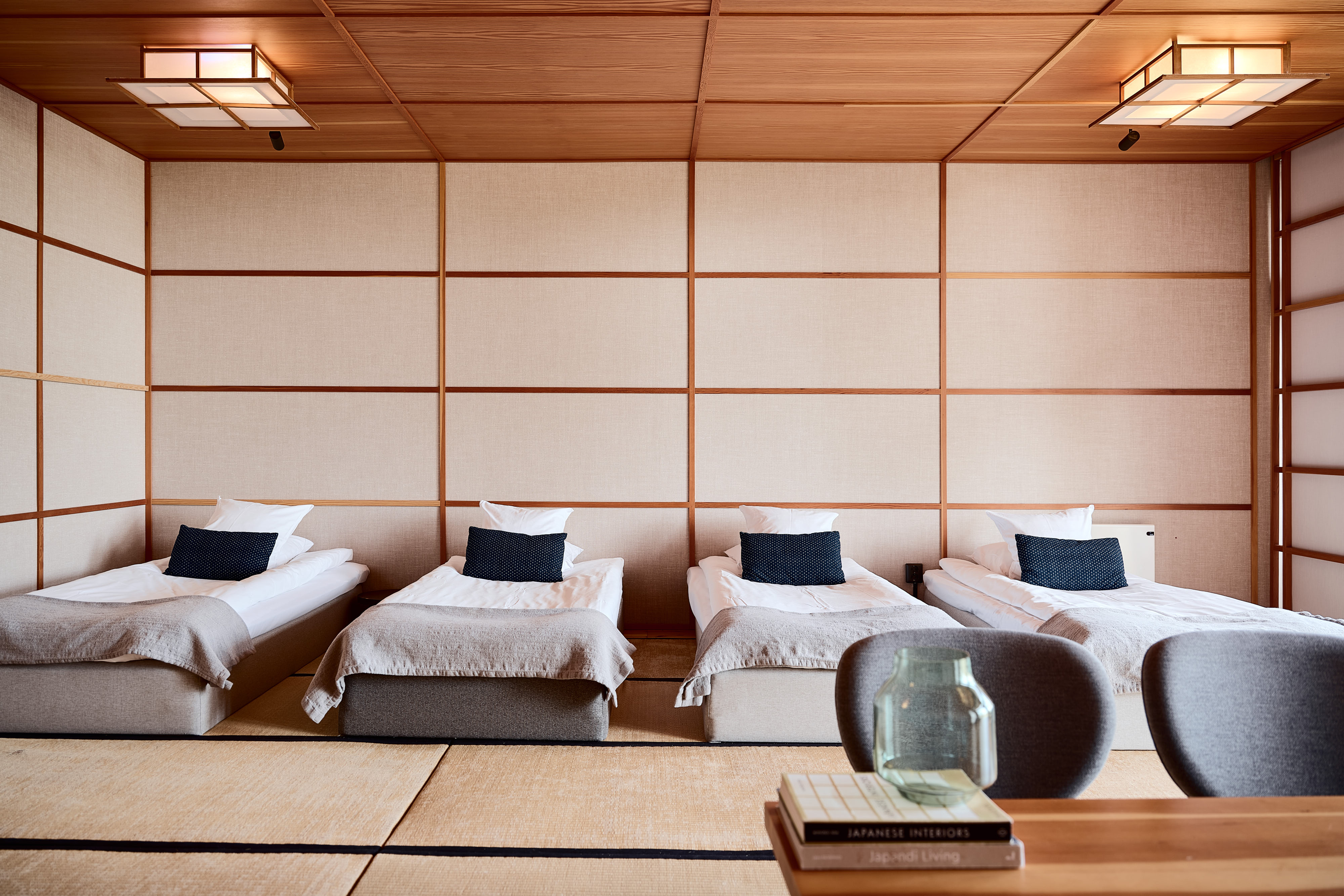 Mezame_beds